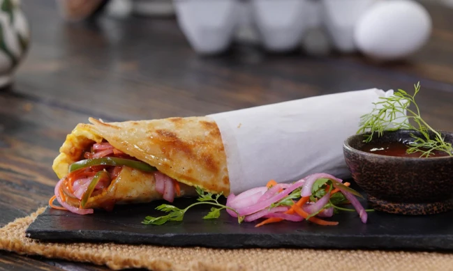 SIN EGG SIN ALOO ROLL