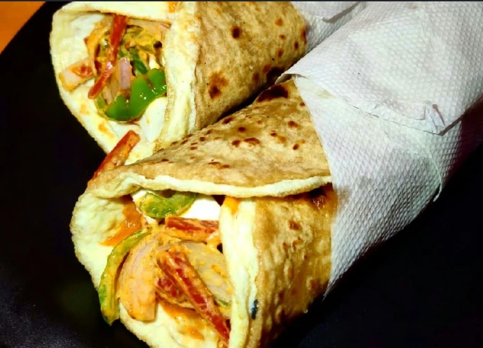 DBL EGG DBL ALOO ROLL